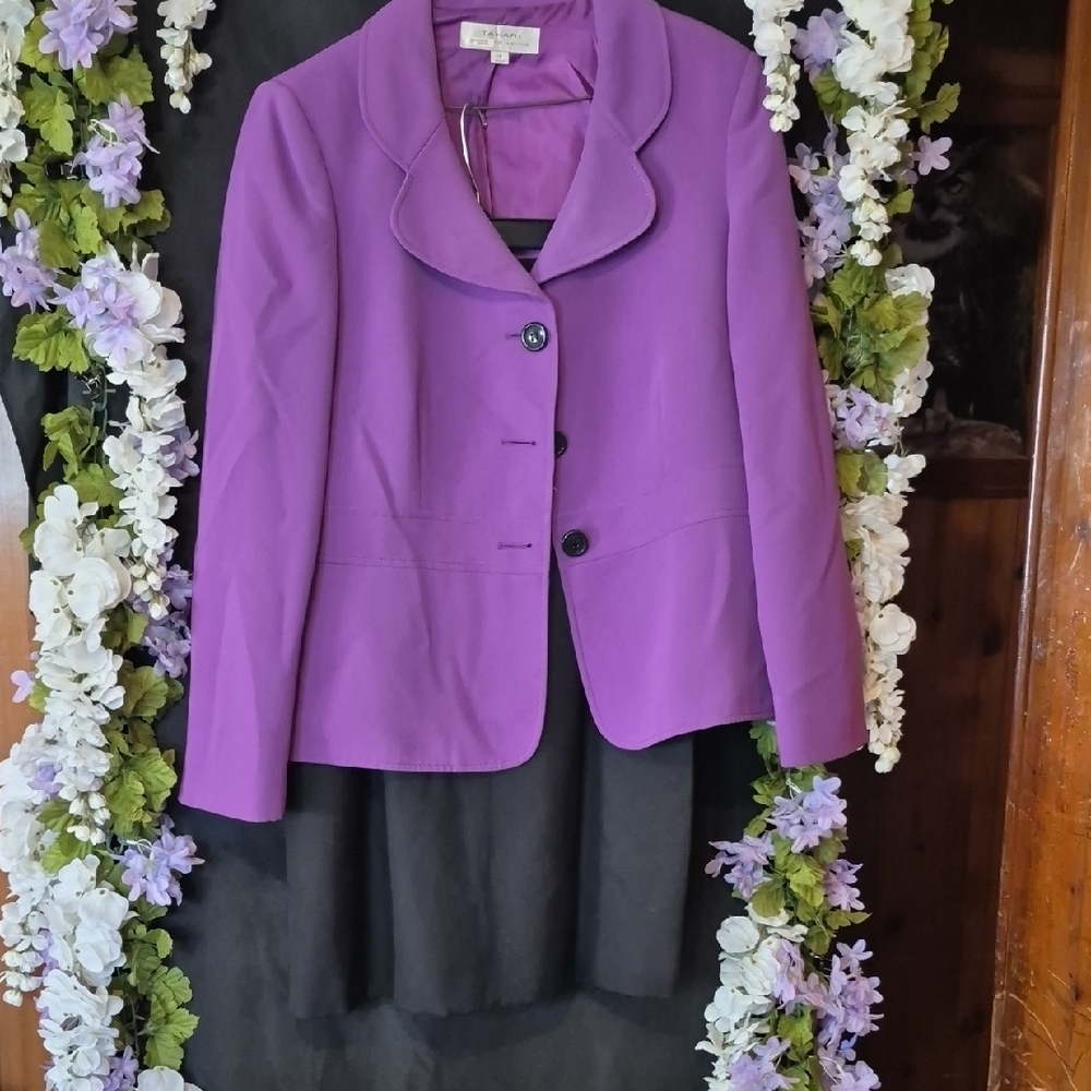 Tahari Purple Scalloped-Edge Blazer